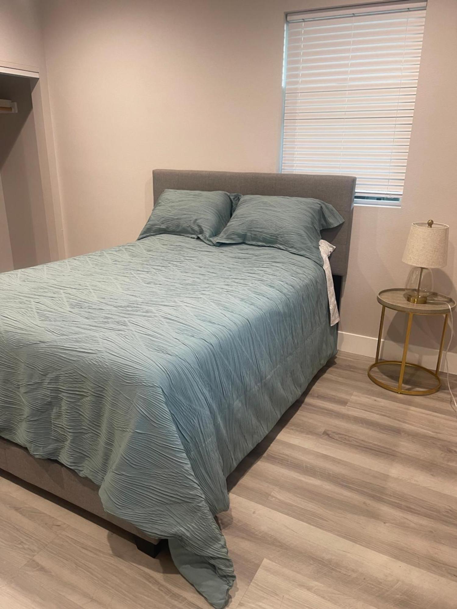Private Room In New Appartment With Full Bath Los Angeles Exterior foto